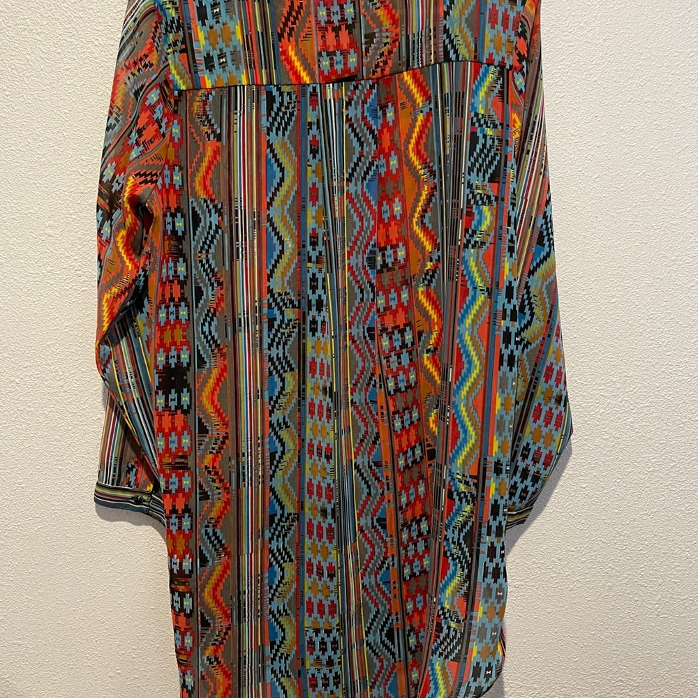 Sheer Aztec Print Top - Picture 2 of 10